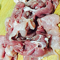 蘑菇炒肉的做法图解3