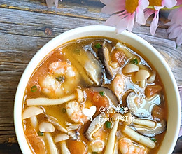 #一学就会快手菜#虾仁菌菇汤，营养低脂美味的做法