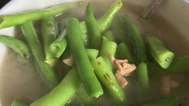 四季豆鸡汤的做法