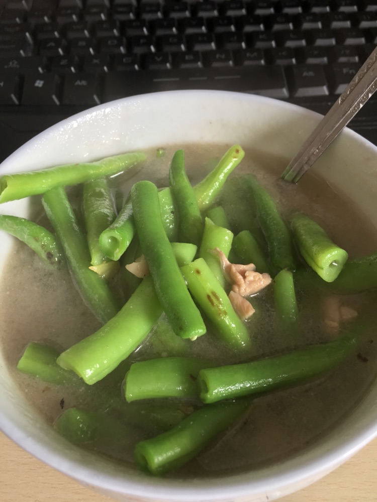 四季豆鸡汤