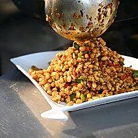 尖椒腊八豆炒蛋的做法图解9