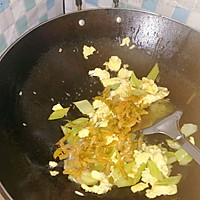 芹菜榨菜炒鸡蛋的做法图解14