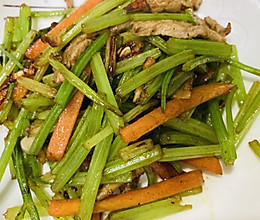 香芹小炒肉的做法