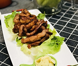 鹅妈妈锅叉烧肉的做法