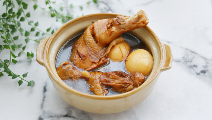 孩子爱吃的卤蛋鸡腿饭
