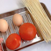一人食｜十分钟搞定‼️番茄鸡蛋面的做法图解1