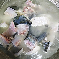 家庭版豆腐炖草鱼的做法图解4