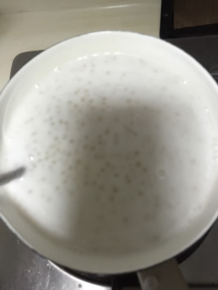 椰香西米露的做法图解5