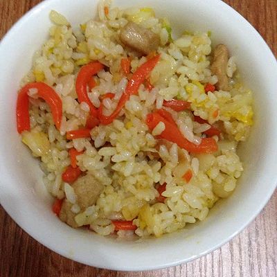 胡萝卜白菜鸡蛋炒饭