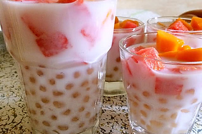 西瓜芒果西米露