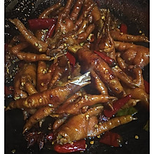 超好吃的辣卤鸡爪