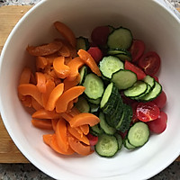 凉拌杂蔬的做法图解5