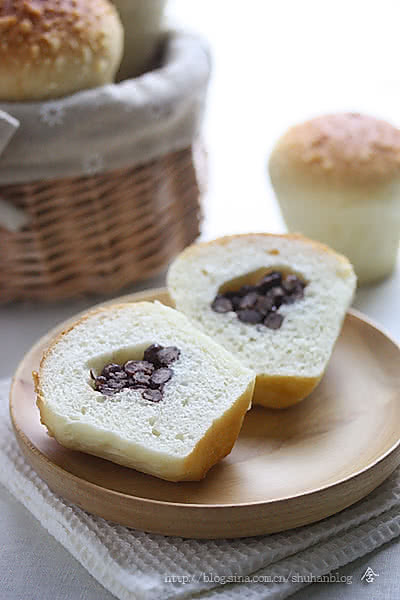 酥粒红豆杯子面包