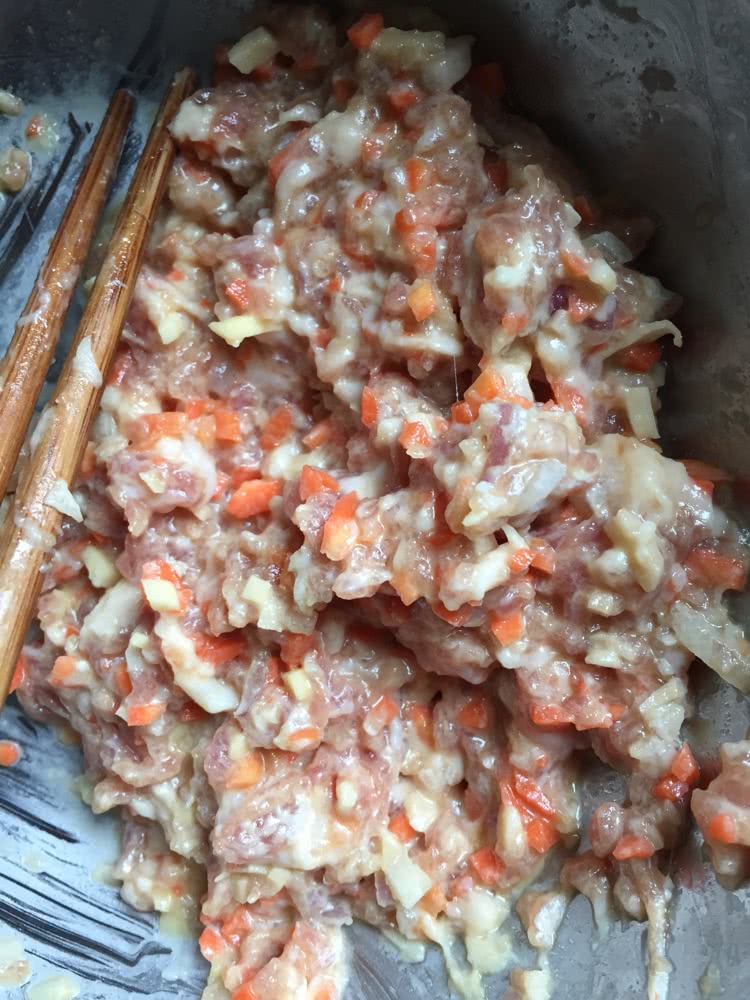 早餐肉饼的做法图解1