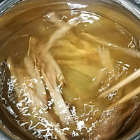 沙虫干响螺片汤的做法图解12