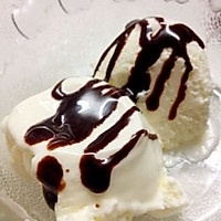 简易版榴莲酸奶冰淇淋的做法图解6