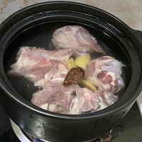 炖萝卜的做法图解1