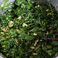 荠菜鸡蛋盒子的做法图解10