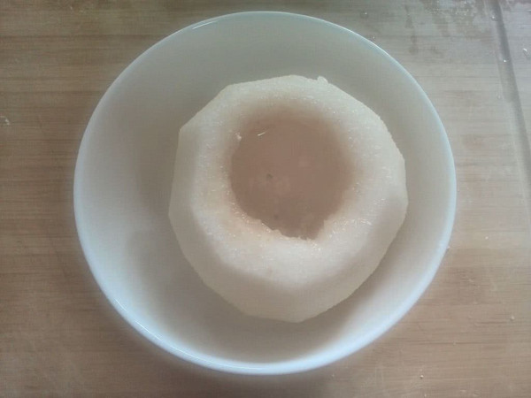 桃胶皂角米炖雪梨以及川贝炖雪梨的做法的做法