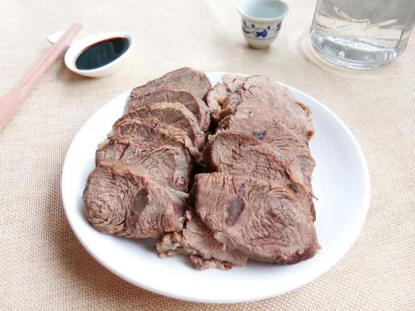 盐水牛肉