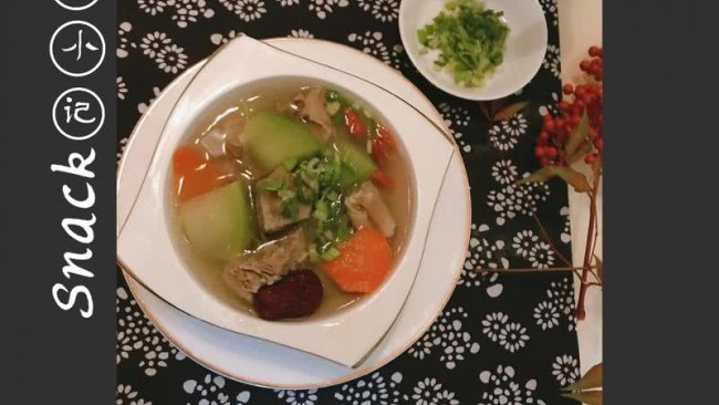 【冬季暖身】牛腩萝卜汤的做法