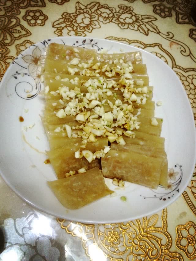 水晶肉皮冻
