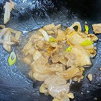 #花式炖煮不停歇#白菜蘑菇炖五花肉的做法图解3