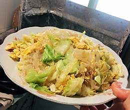速炒:鸡蛋粉丝圆白菜的做法