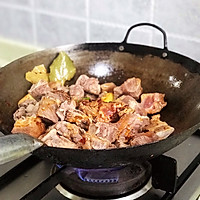 #憋在家里吃啥#土豆胡萝卜炖牛肉的做法流程详解8
