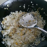 蛋炒饭的做法图解4