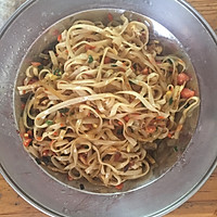 闺女的下午茶点：炒面条的做法图解5