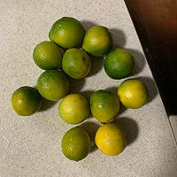 饮品｜夏季的第一杯美白水——柠檬百香果茶的做法图解4