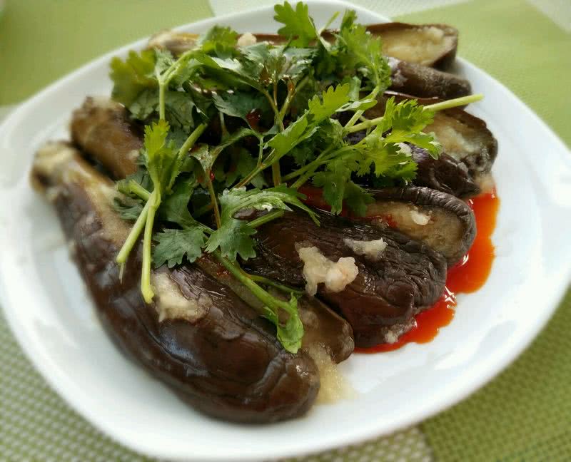 Pickled eggplant with garlic in Northeast China