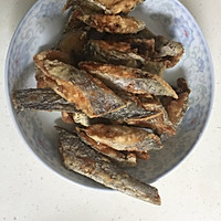 糖醋带鱼的做法图解4