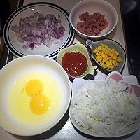 五分钟蛋包饭的做法图解1