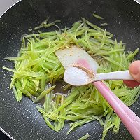 #下饭红烧菜#莴笋炒肉丝的做法图解9