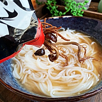 田头菇老鸡汤米粉#硬核菜谱制作人#的做法图解5