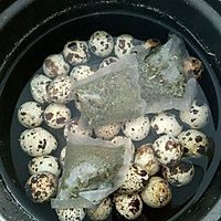 鹌鹑茶叶蛋的做法图解3