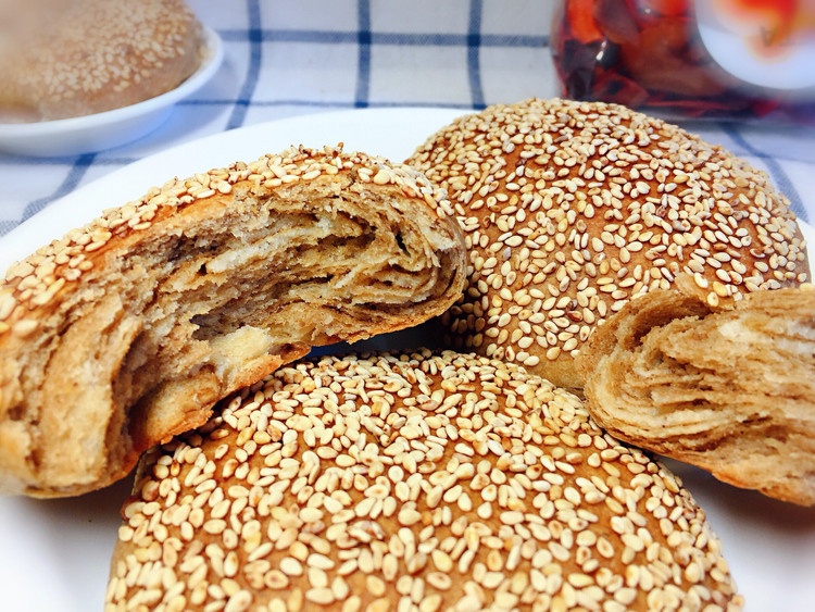 酥到掉渣的麻酱烧饼的做法