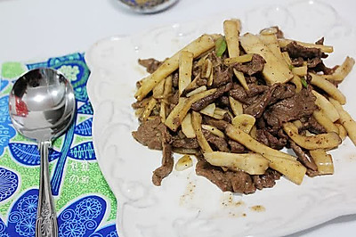 黑椒杏鲍菇牛柳