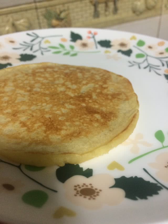 下午茶点--香蕉蜂蜜松饼的做法图解5