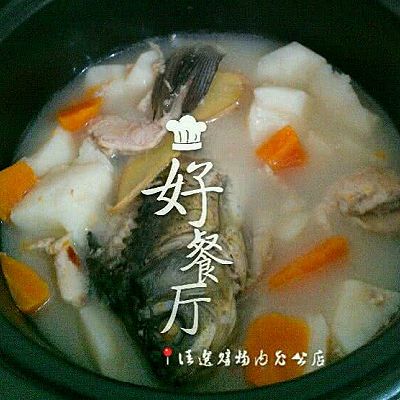 秋天润肺鲫鱼汤