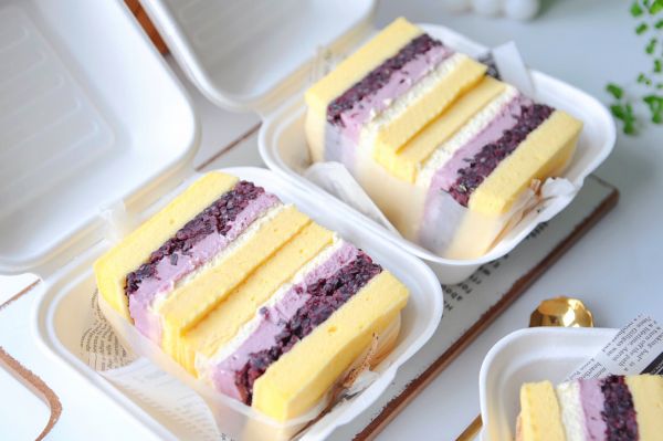 冰酪紫米芋泥三明治蛋糕