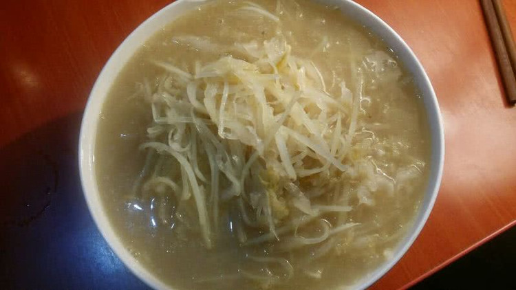 酸菜土豆丝汤的做法