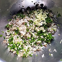 香酥银鱼饼的做法图解2