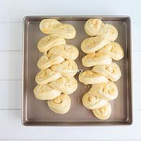 椰蓉麦穗面包#美的烤箱菜谱#的做法图解14