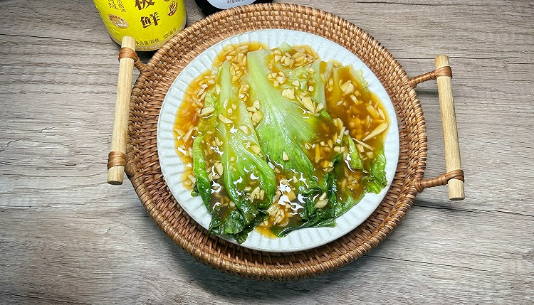 家常快手菜：蚝油生菜，低脂蒜蓉生菜的做法