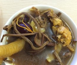 茶树菇炖土鸡汤的做法