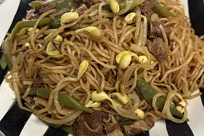 河南特色美食一蒸面条
