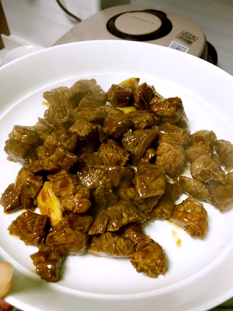 橙香黑椒牛肉粒的做法图解4